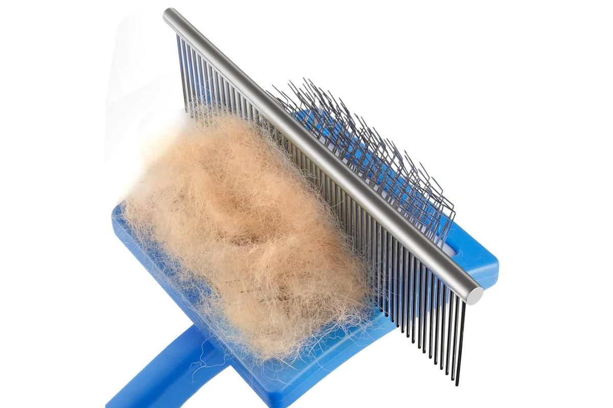 Dog Slicker Brush & Comb Set – Blue (2-Piece Grooming Kit)