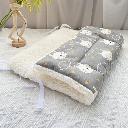 Reversible Cat Cage Mat – Warm Plush Sherpa Liner with Corner Ties (Rabbit Pattern, Grey, 40x60cm)
