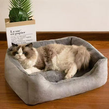 Grey Premium Plush Pet Bed – Removable Flannel Cover, Waterproof Base – Large (60x45cm)